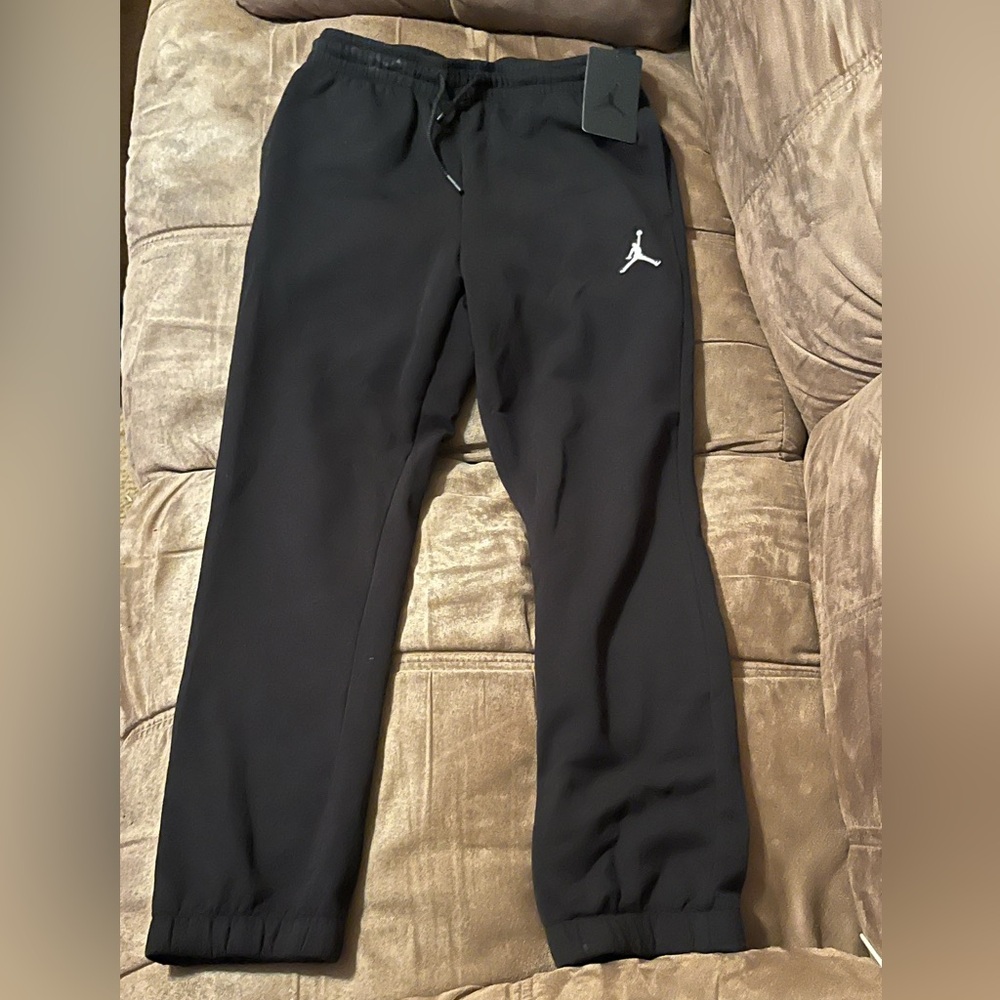 NWT Girls Black Jordan  sweatpants